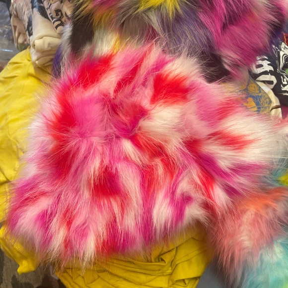 Rainbow Marble Swirl Faux Fur Costume Y2K Rave Fuzzy Furry Bucket Hat - Picture 6 of 16